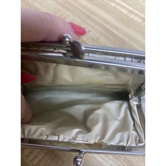 Vintage Dual Kiss Lock Coin Purse Wallet Cream Faux Leather - Picture 5 of 7